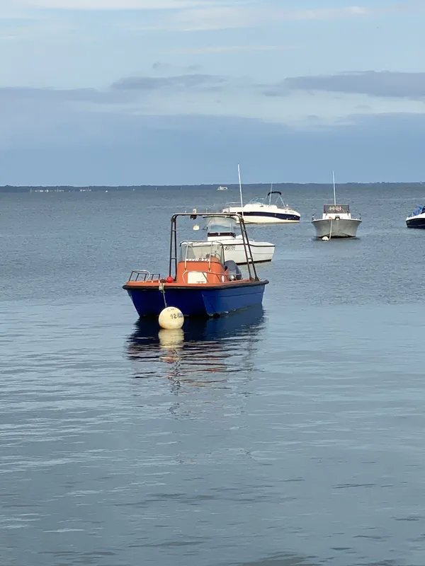 Au mouillage, le soir