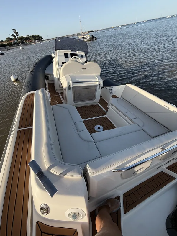 Le Clubman 28, vu depuis l’avant